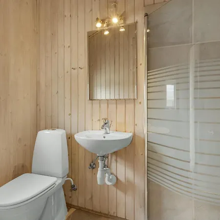 Beach Front Home In Nordborg With Sauna * ノーポ